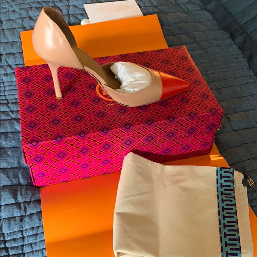 New in box Tory Burch cap-toe D’orsay pump — Sz 7